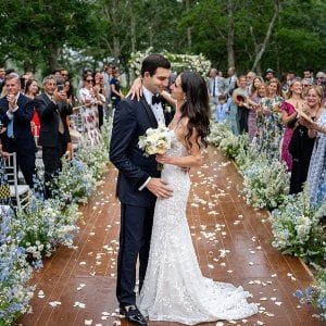 wedding ceremony aisle